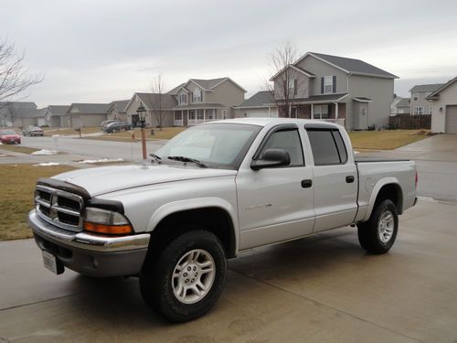 2001 dodge dakota slt quad cab 4x4 with magnum v8