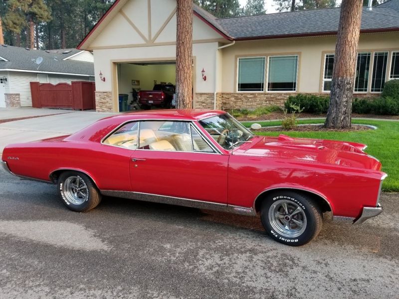 1967 pontiac gto 2dr hardtop