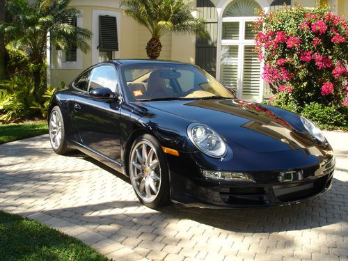 Investment grade 2007 porsche 911 carrera s less than 10,000 miles.