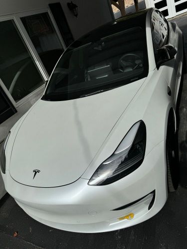 2022 tesla model 3 performance