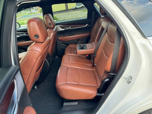 2022 Cadillac XT5 PREMIUM LUXURY /AWD /PANORAMIC ROOF /LOADED WITH OPTIONS, US $22,995.00, image 5