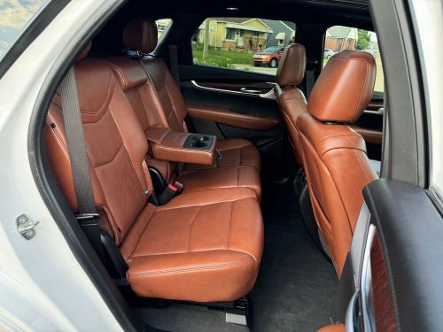 2022 Cadillac XT5 PREMIUM LUXURY /AWD /PANORAMIC ROOF /LOADED WITH OPTIONS, US $22,995.00, image 6