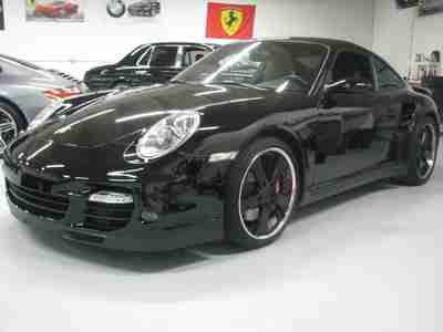FULLY LOADED !! BLACK ON BLACK !! 6 SPEED MANUAL! MUST SEE, image 8