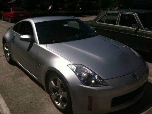 2008 nissan 350z base coupe 2-door 3.5l