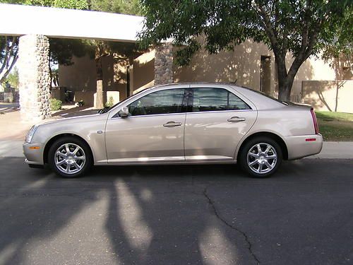 16k miles!!!, arizona/california car,1 owner,50 photo's, luxury package