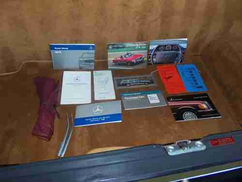 1989 MERCEDES  BENZ 560 SL, 42k Pampered Miles, 100% Original., US $25,000.00, image 4