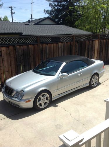 2002 mercedes-benz clk55 amg convertible 2-door 5.5l