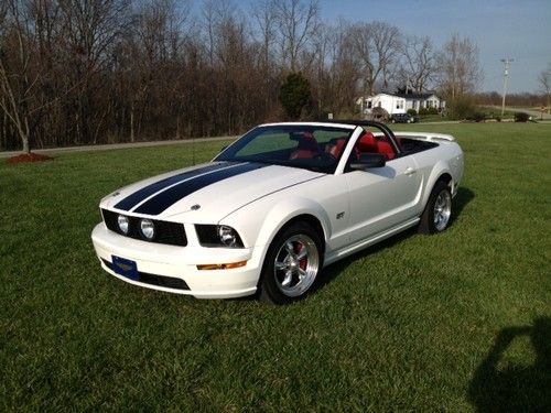 2006 mustang gt convertible