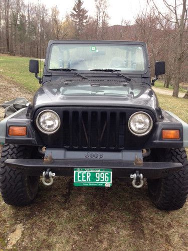 1997 jeep wrangler sport sport utility 2-door 4.0l / black / lifted / nice!