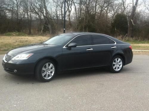 2009 lexus es350 - sunroof - levinson sound - keyless - heated/cooled seats!!!