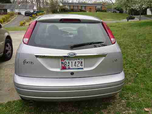 Excellent Ford Focus - MARYLAND INSPECTED - Great gas mileage - VERY LOW MILES, US $5,700.00, image 3