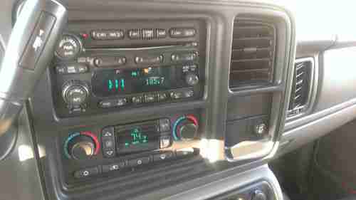 2006 Chevrolet Suburban 1500 Z71 Sport Utility 4-Door 5.3L, image 6