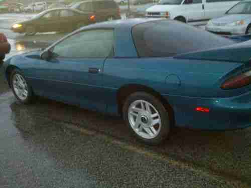 1994 Chevrolet Camaro Base Coupe 2-Door 3.4L, image 6