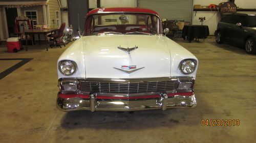 1956 chevrolet crimson &amp; pearl