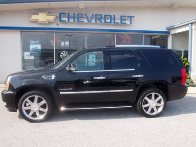 Luxury package black with black leather nav 22" chrome wheels remote start