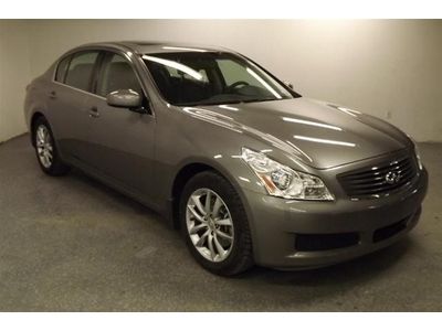 G37x awd platnium with black  premium navigation technology packages cargo net