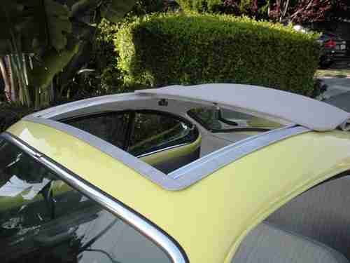 1970 Volkswagen Karmann Ghia Ragtop, image 11