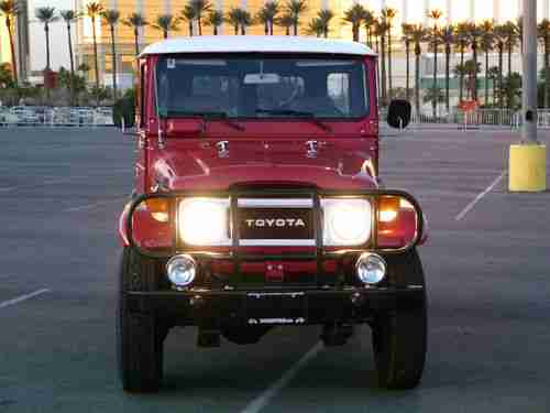 82 TOYOTA LAND CRUISER TURBO DIESEL 5 SPEED 75MPH FJ43 WAGON RESTORED NEAR MINT, US $65,000.00, image 4