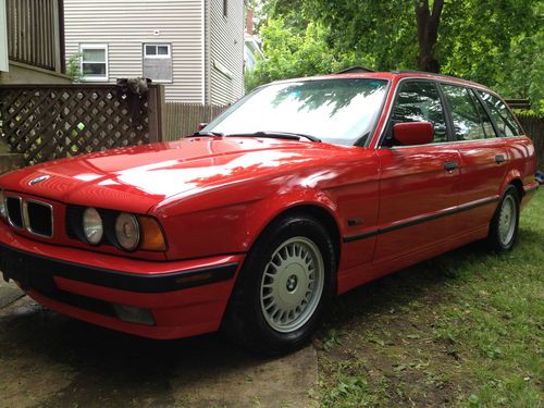 Bmw 525i 525it 5 series e34 wagon red on black leather/ low miles