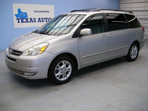 We finance!!!  2004 toyota sienna xle limited auto roof nav rcamera tv 3rd row!!