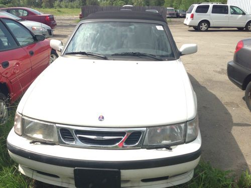 2001 saab 9-3 se convertible 2-door 2.0l