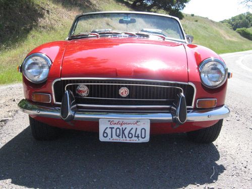 Clean! 1971 mg mgb overdrive restored! nice!triumph tr6 tr4 tr3 spitfire sprite