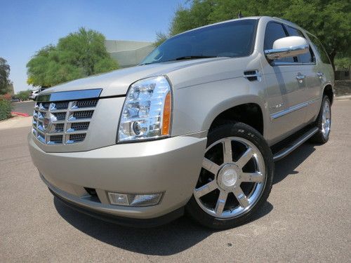 1-owner navi 2 rear tvs 22inch whls 4wd every option like 07 09 10 denali esv