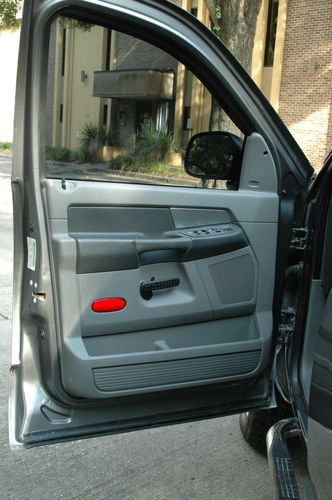 2008 Dodge Ram 1500 SLT Crew Cab Pickup 4-Door 4.7L, image 6