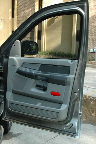 2008 Dodge Ram 1500 SLT Crew Cab Pickup 4-Door 4.7L, image 13
