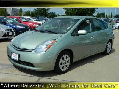 2009 prius hatchback ,toyota prius, 50 mpg, power windows, power locks low miles