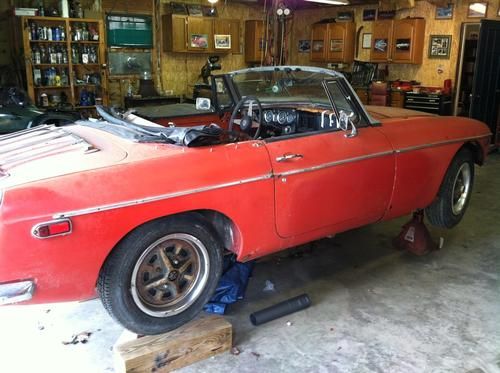 1972 MGB, image 4