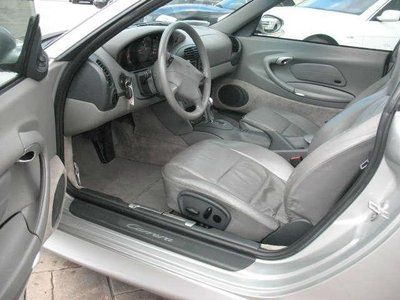 Coupe 3.4L Tires - Front Performance Tires - Rear Performance Aluminum Wheels, image 10