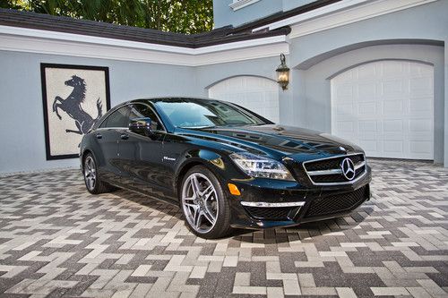 2013 mercedes benz cls63 amg |&lt; 600 miles | like new | carbon fiber | twin turbo