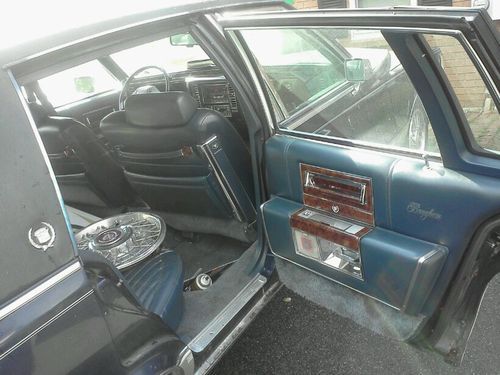 1991 Cadillac Brougham Base Sedan 4-Door 5.0L, US $2,000.00, image 7