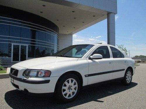 2001 volvo s60 2.4 sedan white loaded 1 owner extra clean