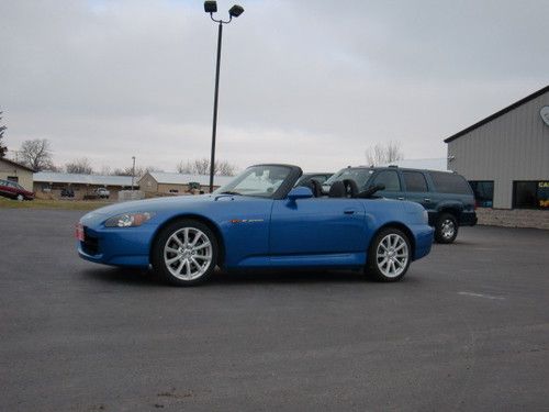 2006 honda s2000 convertible