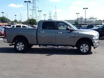 2010 ram 2500 crew 4x4 diesel 6.7l, 4300 miles, excellent one owner condition !