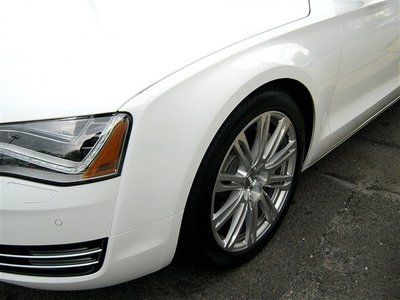 WE FINANCE! 4.2L NAV AWD PREMIUM PKG COLD WEATHER PKG LWB PERFORMANCE LUXURY, image 9