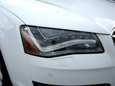 WE FINANCE! 4.2L NAV AWD PREMIUM PKG COLD WEATHER PKG LWB PERFORMANCE LUXURY, image 17