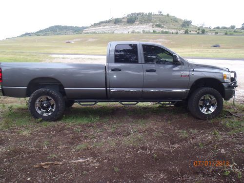 Dodge ram 2500 quad cab laramie 4x4 cummins diesel