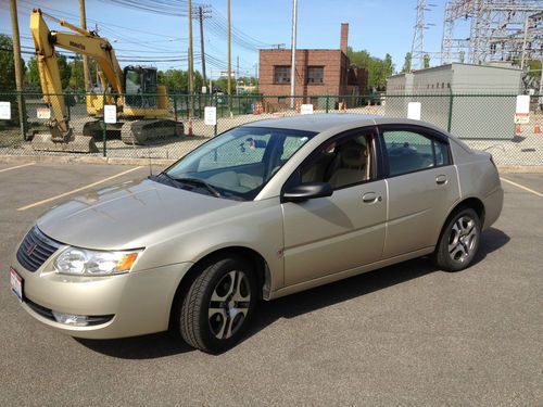 2005 saturn ion-3 base sedan 4-door 2.2l