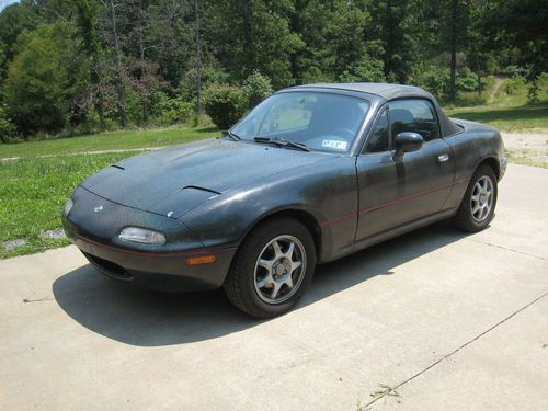 1997 mazda miata base convertible 2-door 1.8l