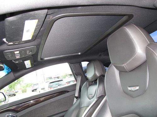 CTS-V Coupe, 556 HP 6.2L V8, Black on Black, Low Miles, Super Clean, Loaded!, image 10