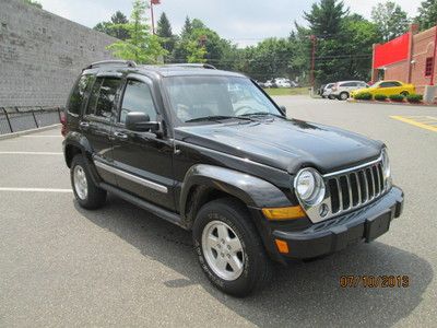 2005 jeep liberty limited 4x4 2.8 liter diesel loaded