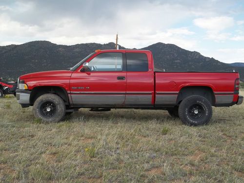 1997 dodge ram 1500 st extended cab pickup 2-door 5.2l