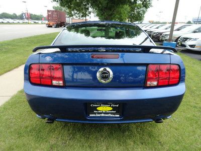 GT 4.6L Multi CD Player MP3 Player Shaker Stereo Leather Upholstery Power Seat, image 8