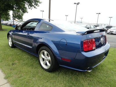 GT 4.6L Multi CD Player MP3 Player Shaker Stereo Leather Upholstery Power Seat, image 9