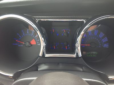 GT 4.6L Multi CD Player MP3 Player Shaker Stereo Leather Upholstery Power Seat, image 31