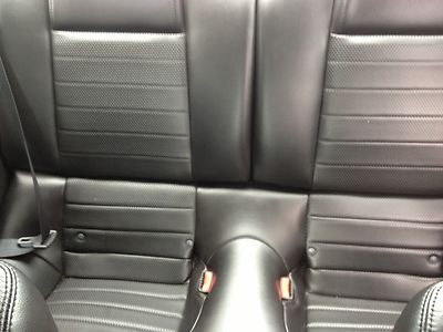 GT 4.6L Multi CD Player MP3 Player Shaker Stereo Leather Upholstery Power Seat, image 39