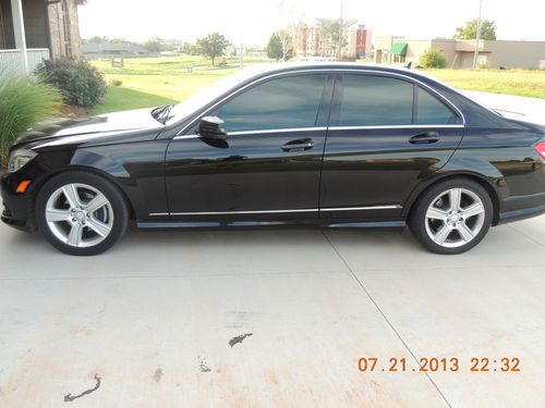 2010 mercedes benz c300 sport!! only 32k miles